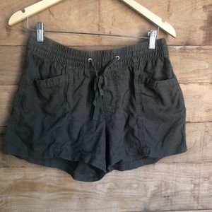 GAP LINEN DRAWSTRING SHORTS SIZE SMALL